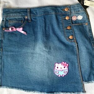 Brand New y2k  wrap skirt size 7 S